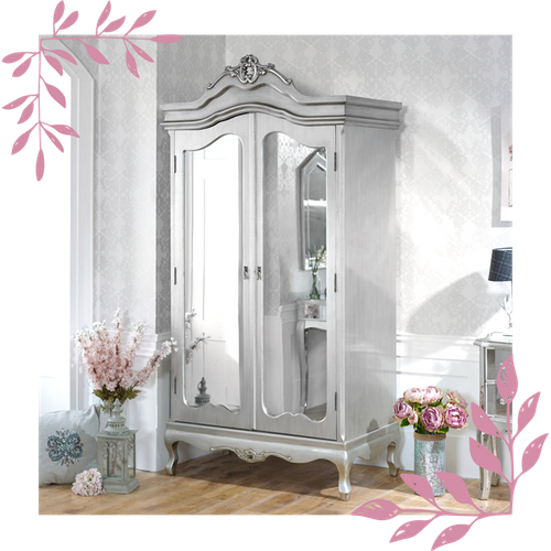 How To Introduce & Incorporate Mirrored Surfaces Into Your Home Flora