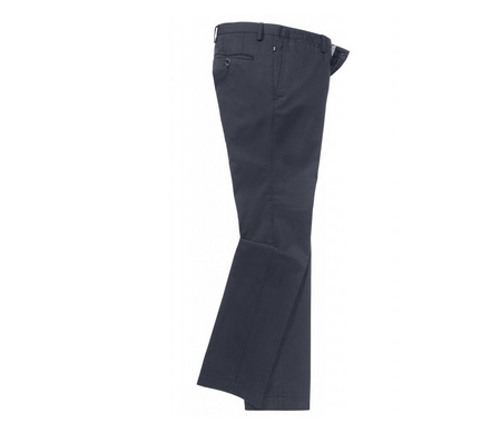 Chinos