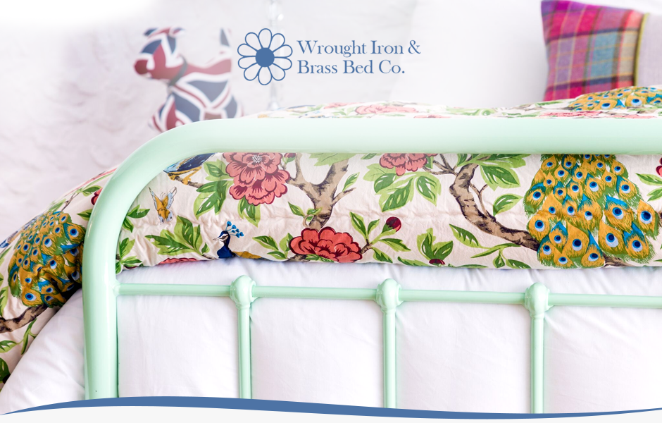 Cot deals iron bed