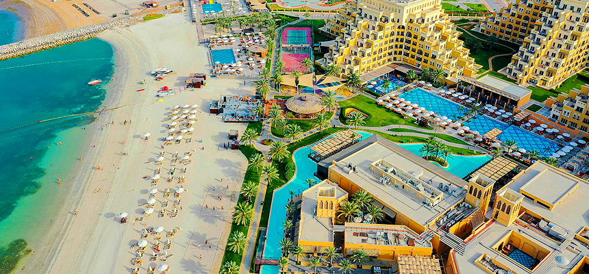 4. Year-Round Good Weather