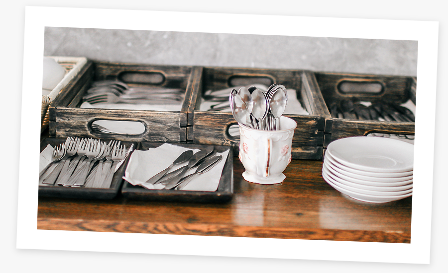 Choosing The Right Display For Your Restaurant Style
