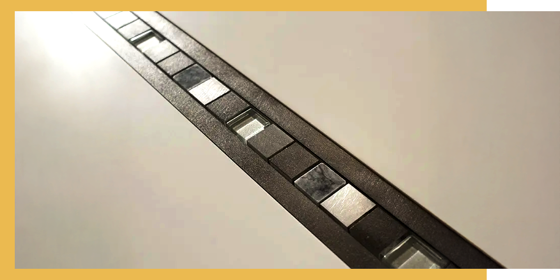 Should You Use a Border or Frame?