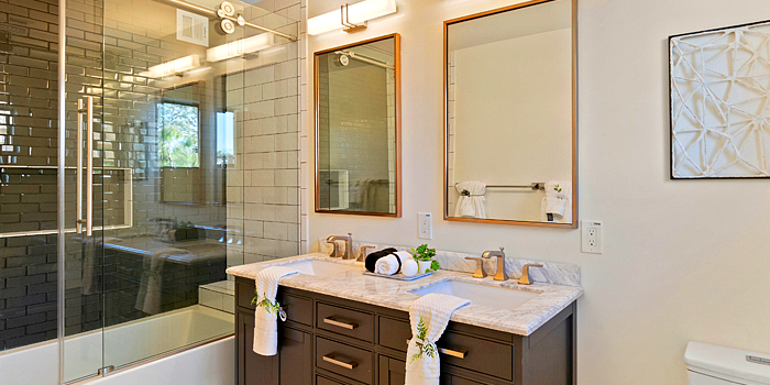 Choosing Bathroom Wall Lights