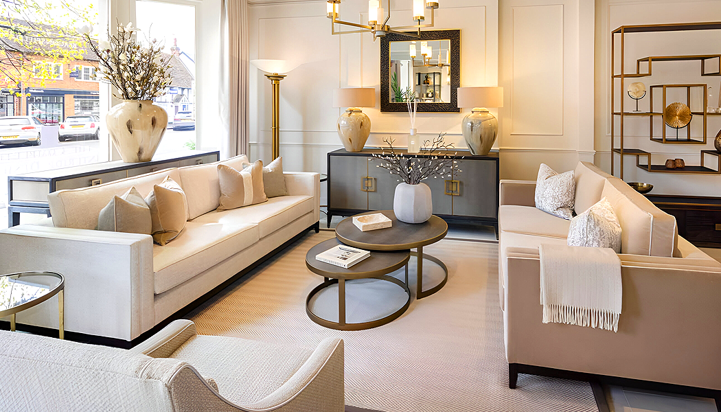 The Role of Throws in Sofa Styling