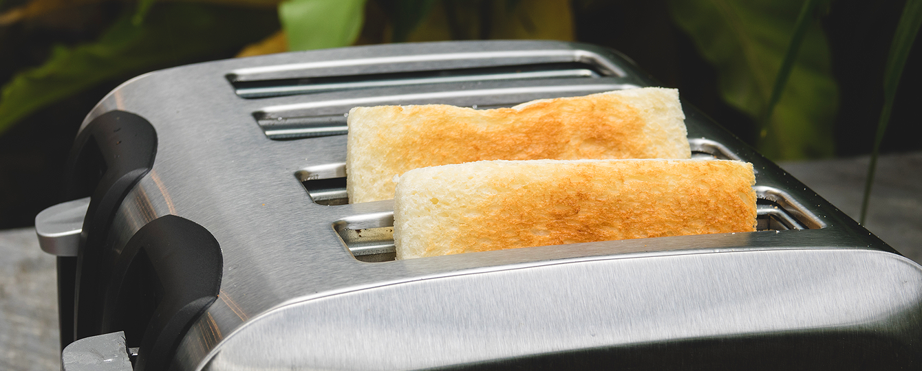 Tips for Using a Toaster in Your Caravan or Motorhome