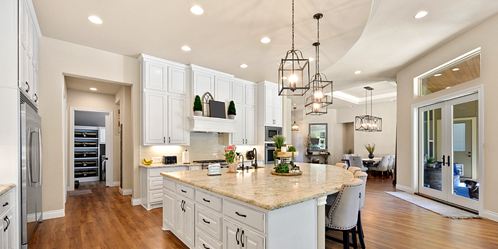 Full-Spectrum Light Bulbs: What They Are & How to Choose