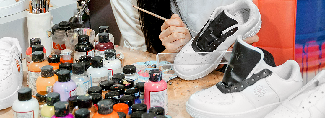 Choosing Your Paint & Colour