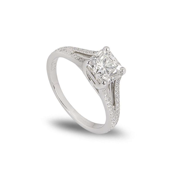 Tiffany Split Ring in Platinum with Diamonds